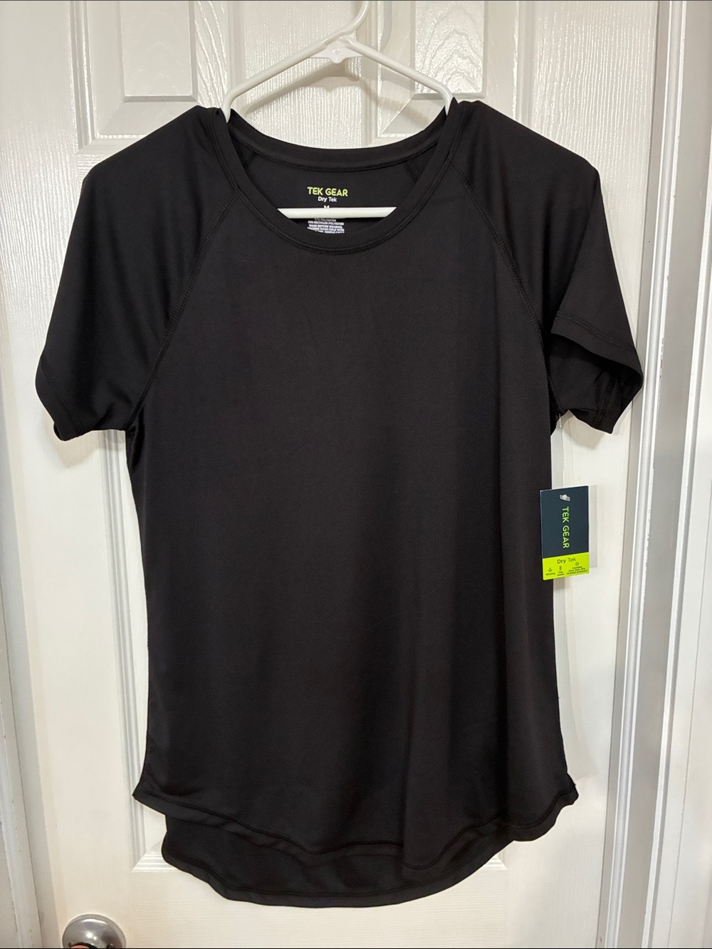 tek gear Black Short Sleeve Performance Tee